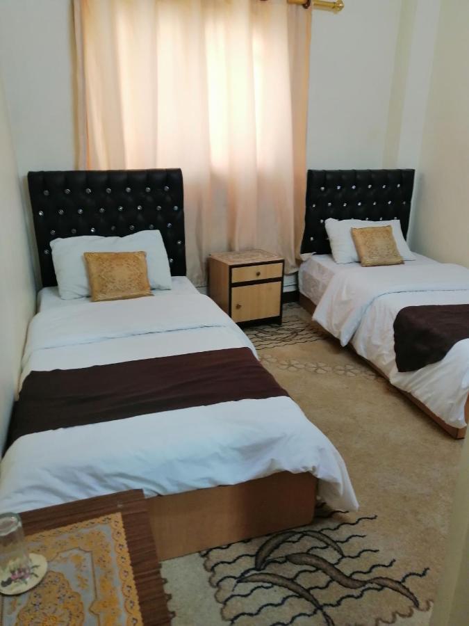 Hamoudah Hotel Amman Exterior photo