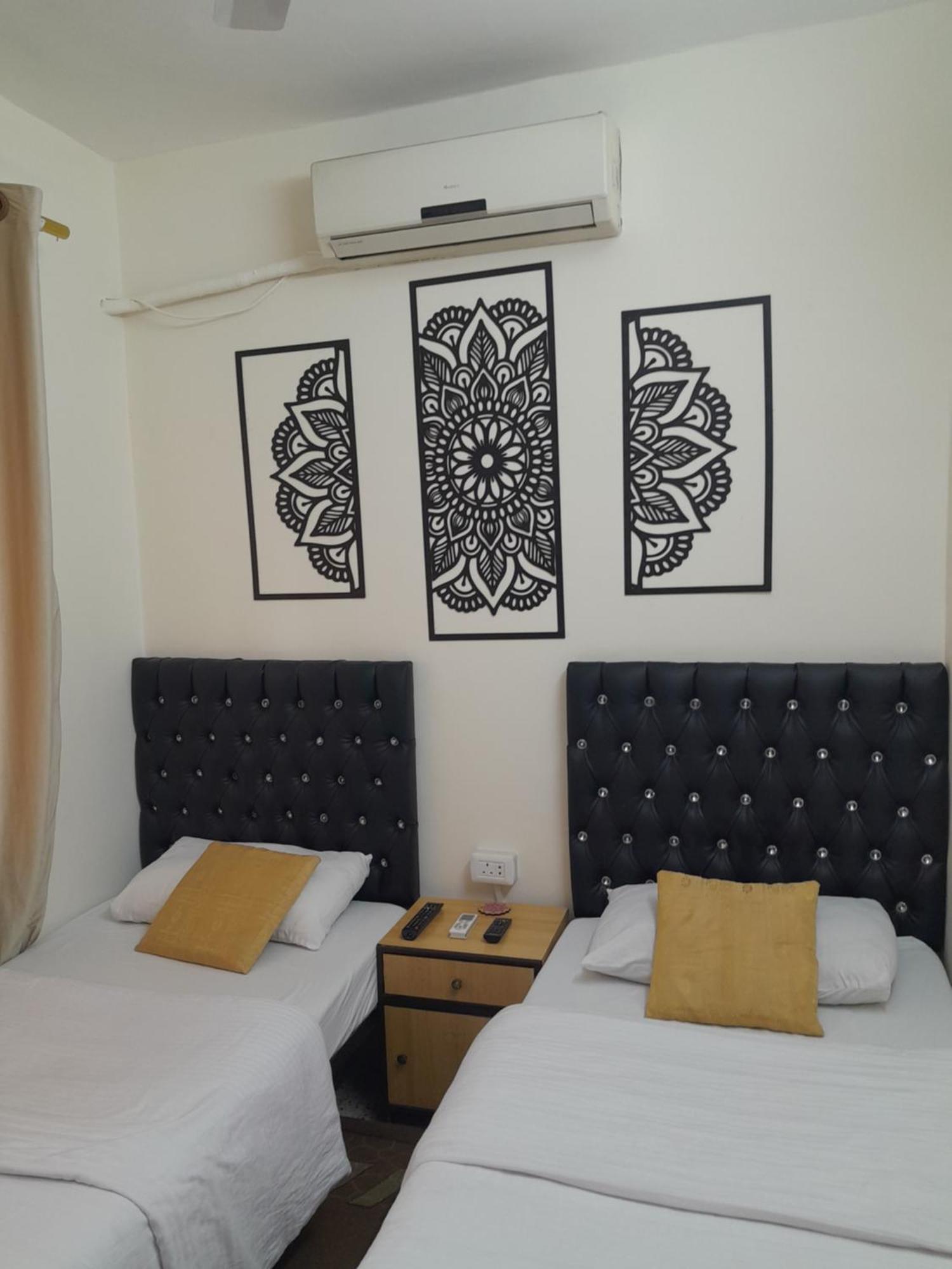 Hamoudah Hotel Amman Exterior photo